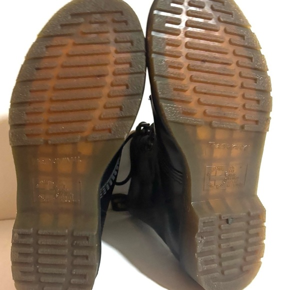 Dr. Martens unisex smooth Black Leather Lace-Up Boots size US 8 - Picture 4 of 8